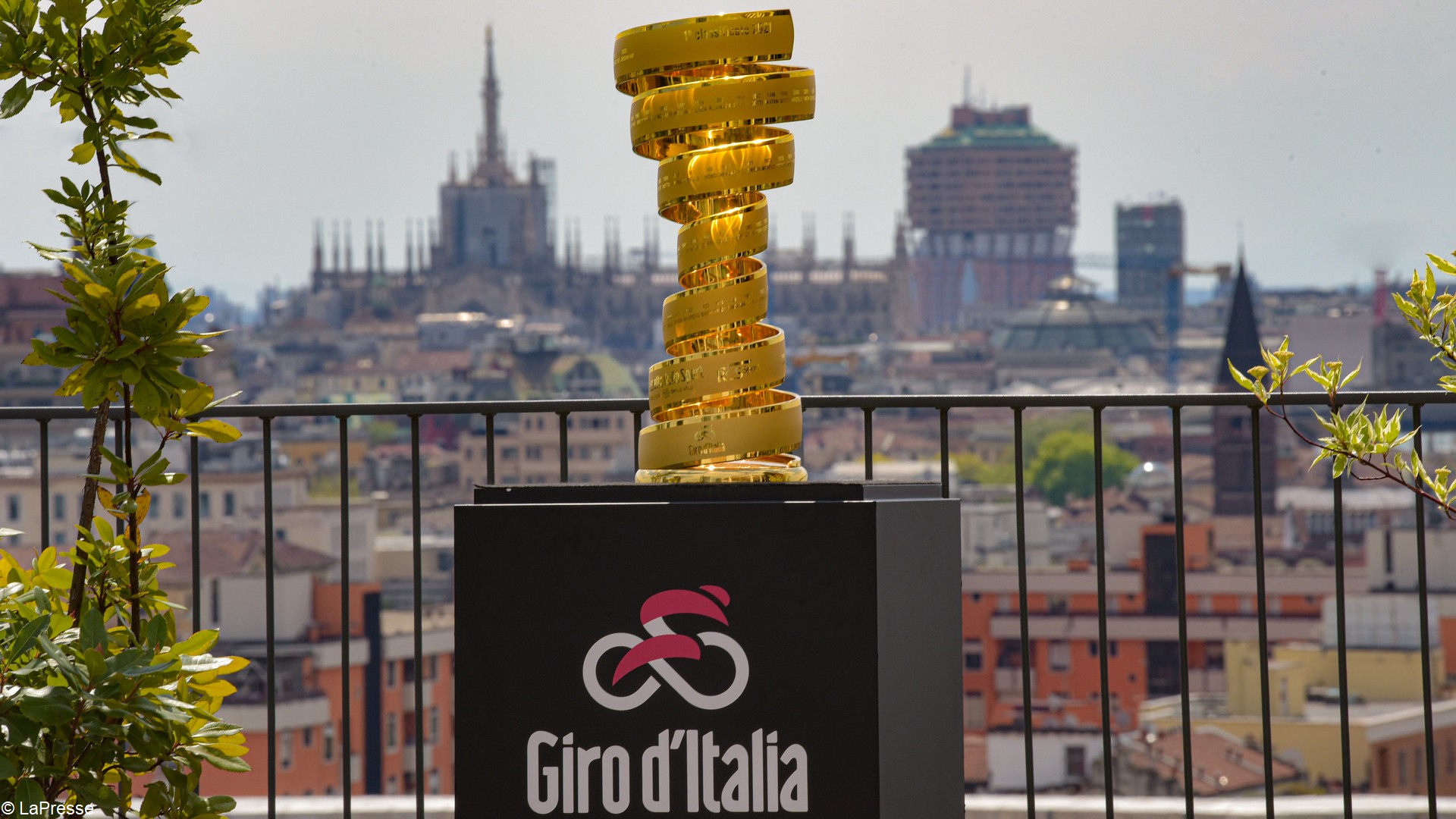 Giro Italia (5) Trophée