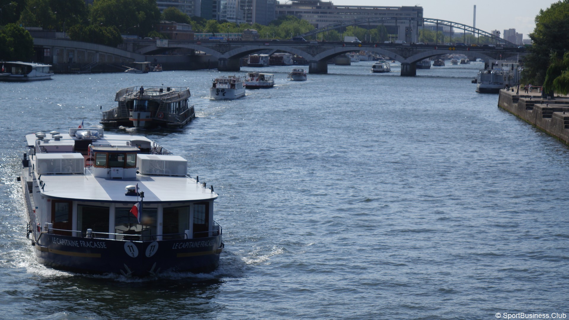 Paris 2024 Une Flotte De 180 Bateaux Pour La Cérémonie Douverture